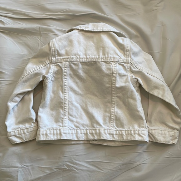 Lot of 2 size 4T denim jackets - GAP & Carters - Picture 10 of 10